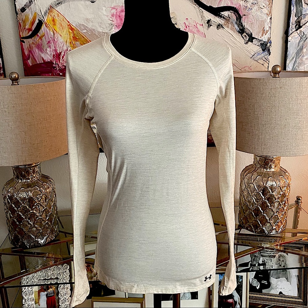 Under Armour fleece lined top